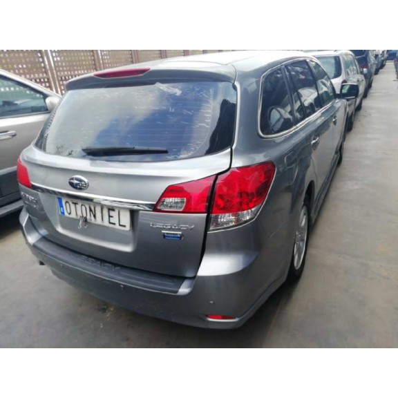 subaru legacy kombi/outback b14 del año 2011