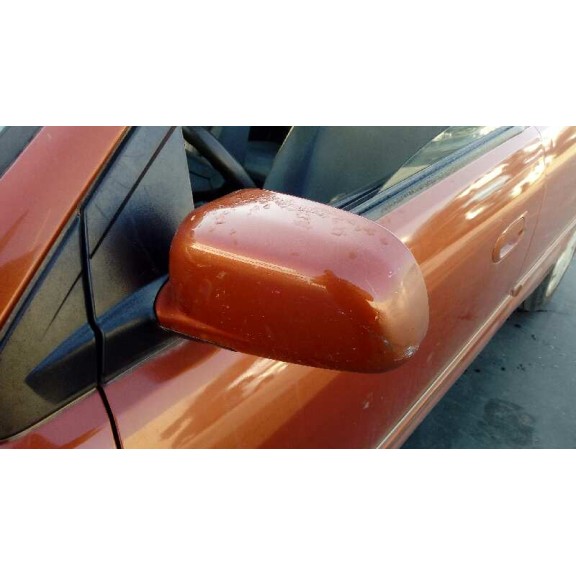 mitsubishi space star (dg0) del año 2001