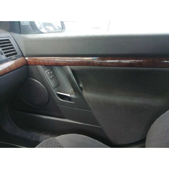 opel vectra c berlina del año 2003