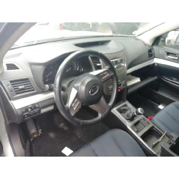 subaru legacy kombi/outback b14 del año 2011