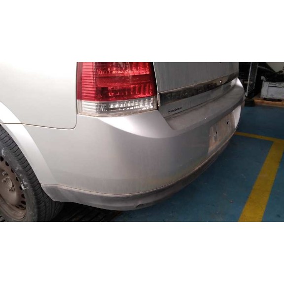 opel vectra c berlina del año 2003