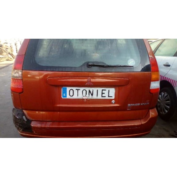 mitsubishi space star (dg0) del año 2001