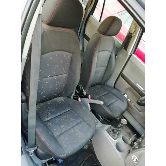 mazda 2 berlina (dy) del año 2004