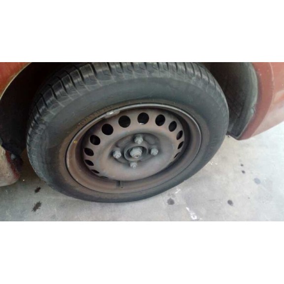 mitsubishi space star (dg0) del año 2001