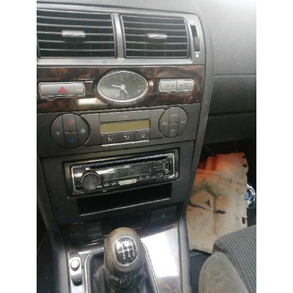 ford mondeo berlina (ge) del año 2005