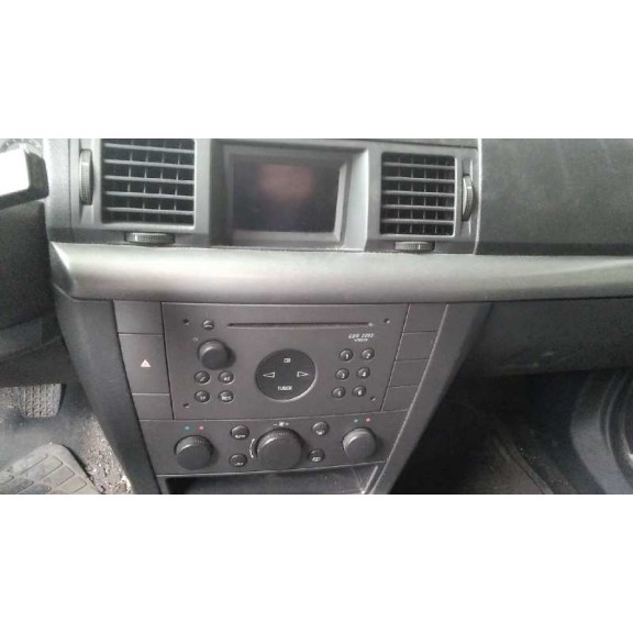 opel vectra c berlina del año 2003