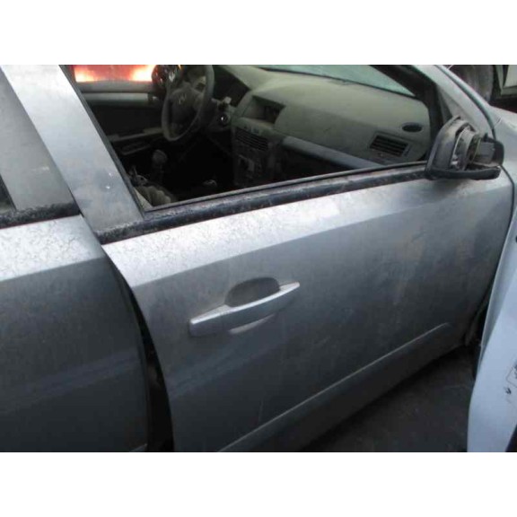 opel astra h berlina del año 2007