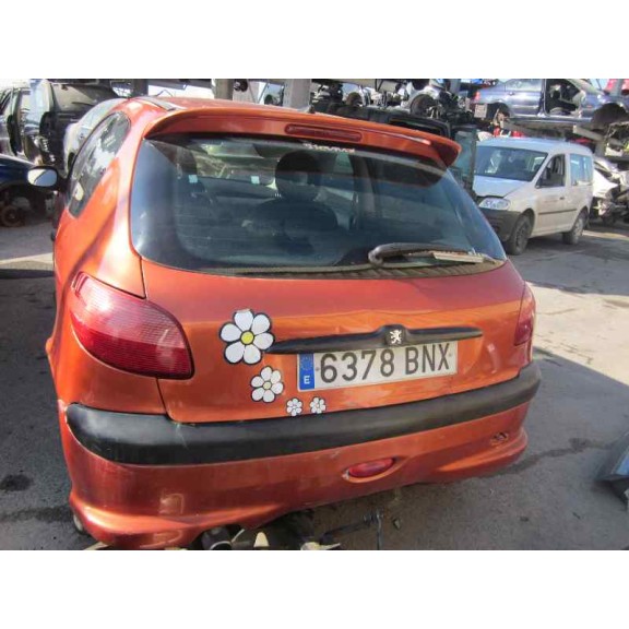 peugeot 206 berlina del año 2001