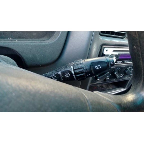 mitsubishi space star (dg0) del año 2001