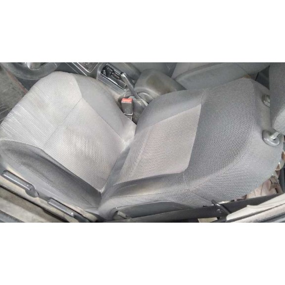 opel vectra c berlina del año 2003