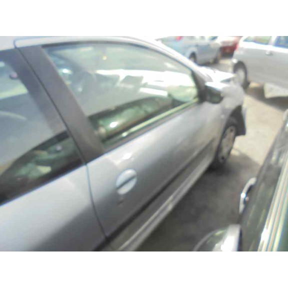 peugeot 206 berlina del año 2003