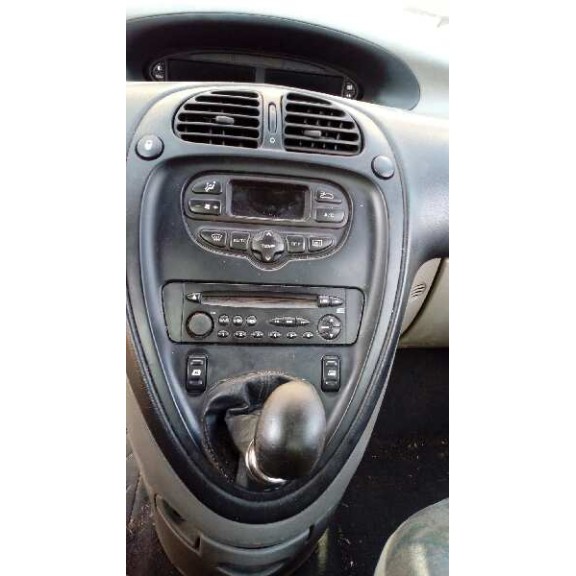 citroën xsara picasso del año 2000