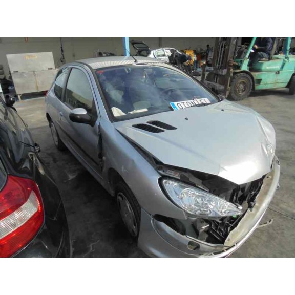 peugeot 206 berlina del año 2003