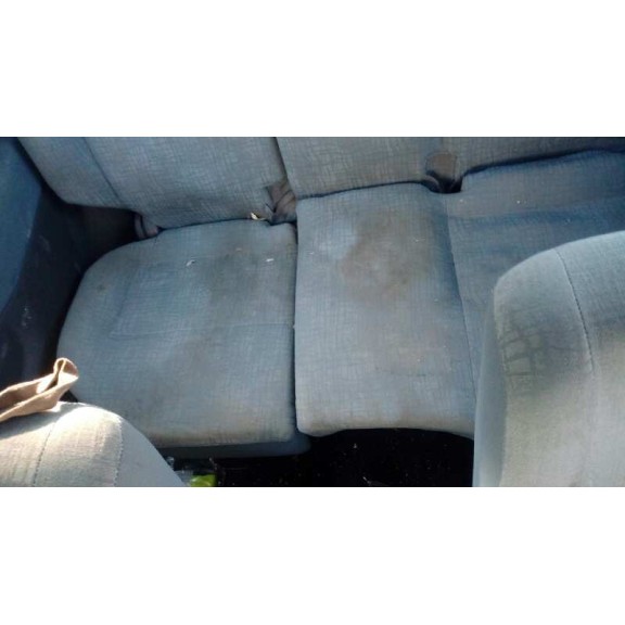 mitsubishi space star (dg0) del año 2001