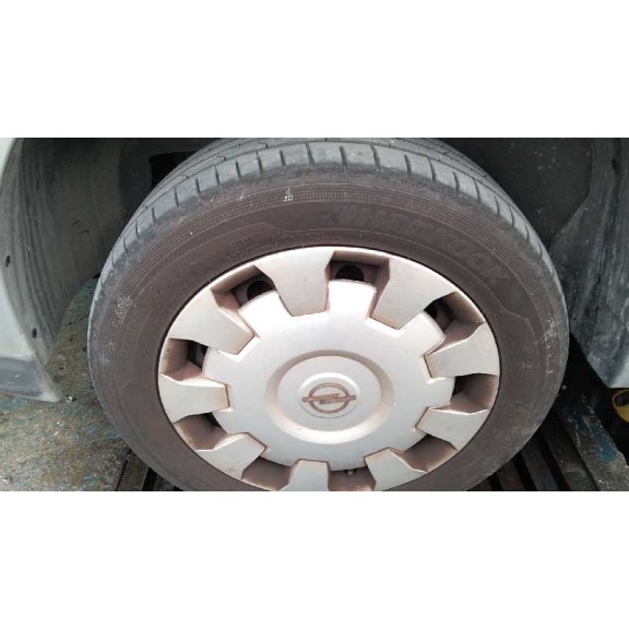 opel vectra c berlina del año 2003