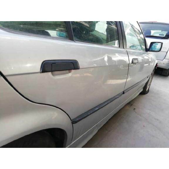 bmw serie 3 berlina (e36) del año 1993