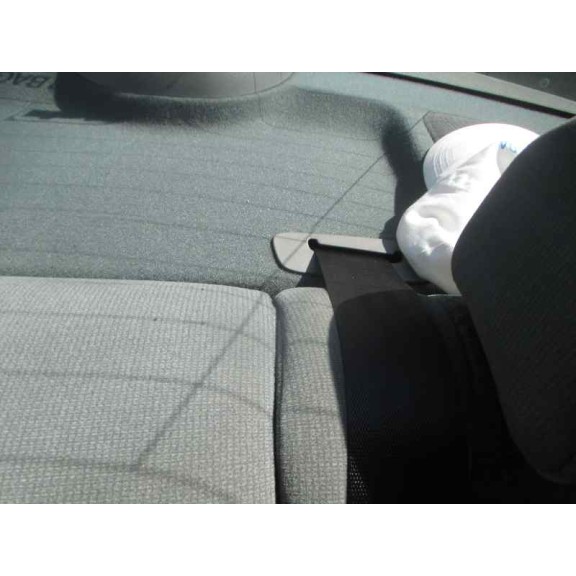 daewoo nubira berlina del año 2000