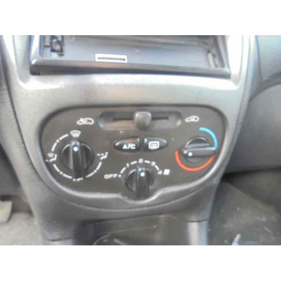 peugeot 206 berlina del año 2003