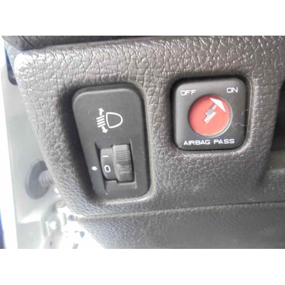 peugeot 206 berlina del año 2003