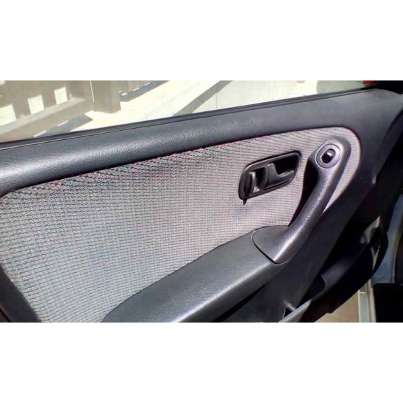 nissan primera berl./familiar (p10/w10) del año 1995