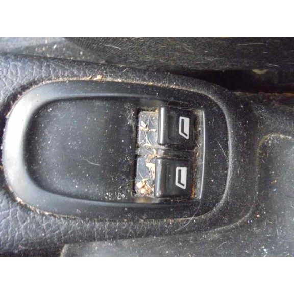 peugeot 206 berlina del año 2003