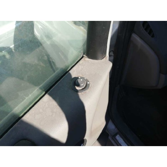 renault grand scenic del año 2005