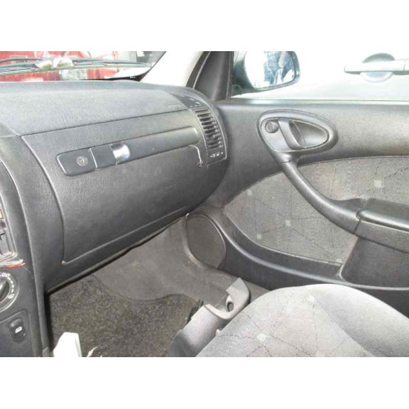 citroën xsara berlina del año 2001