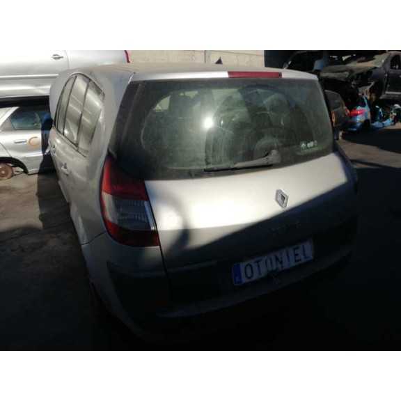 renault grand scenic del año 2005