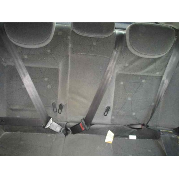 citroën xsara berlina del año 2001