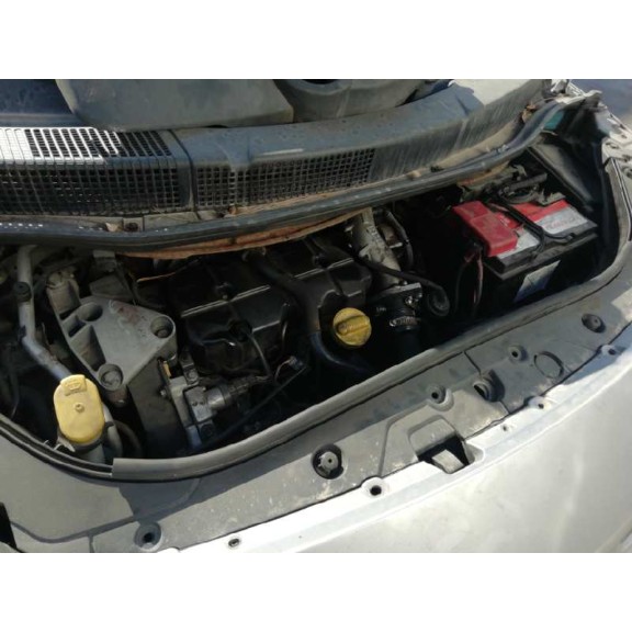 renault grand scenic del año 2005