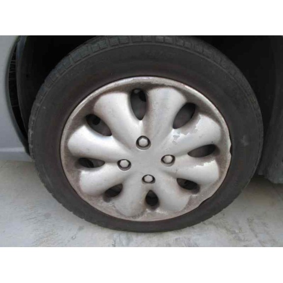 citroën xsara berlina del año 2001