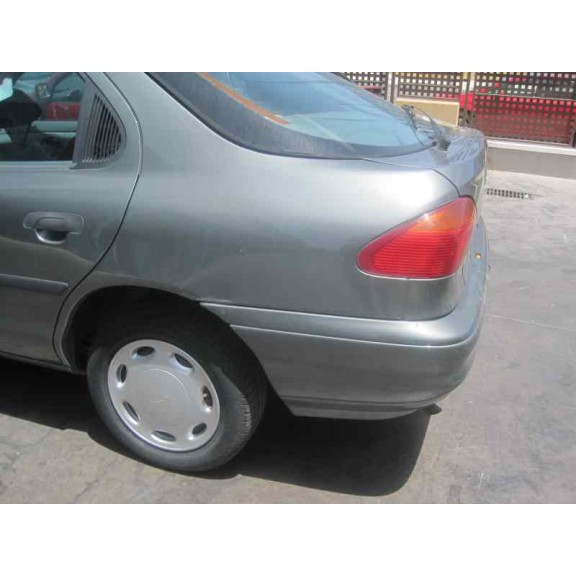ford mondeo berlina/familiar (fd) del año 1993