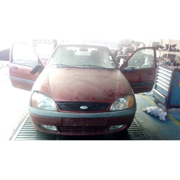 ford fiesta berlina (dx) del año 2001