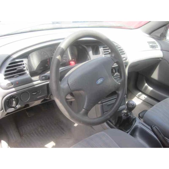 ford mondeo berlina/familiar (fd) del año 1993