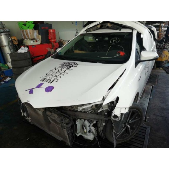 toyota auris del año 2018