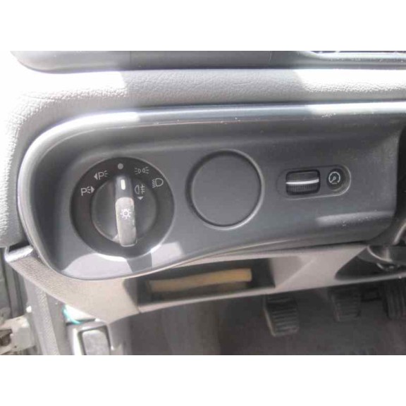 ford mondeo berlina/familiar (fd) del año 1993