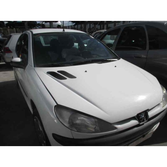 peugeot 206 berlina del año 1999