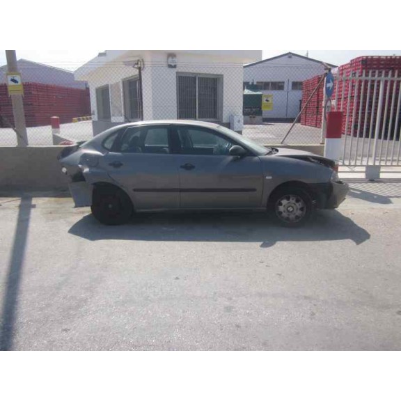 seat cordoba berlina (6l2) del año 2003