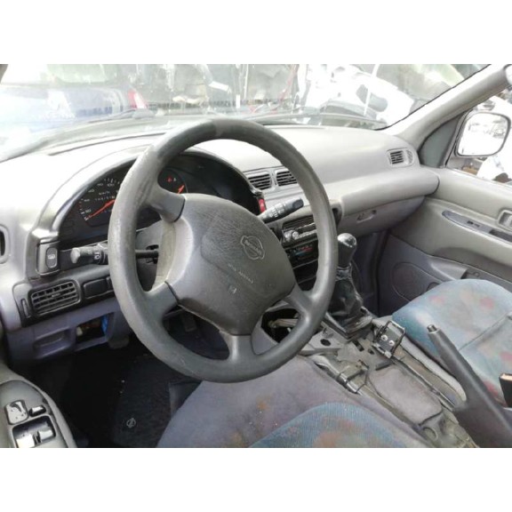 nissan serena (c23m) del año 1999