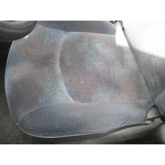 peugeot 206 berlina del año 1999