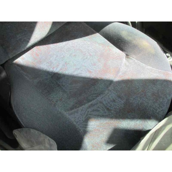 peugeot 206 berlina del año 1999