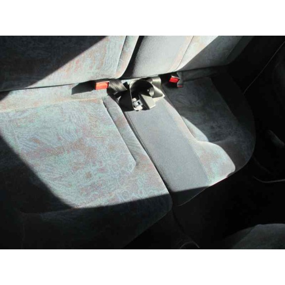 peugeot 206 berlina del año 1999