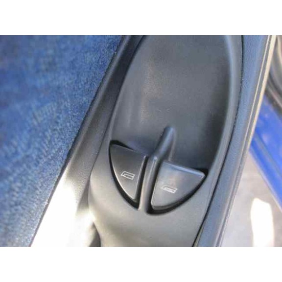 lancia y10 del año 1997