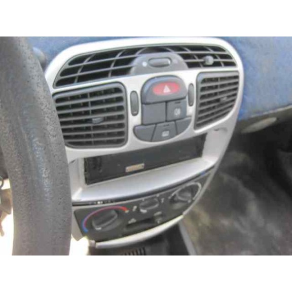 lancia y10 del año 1997