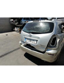 toyota corolla verso (r1) del año 2004 2