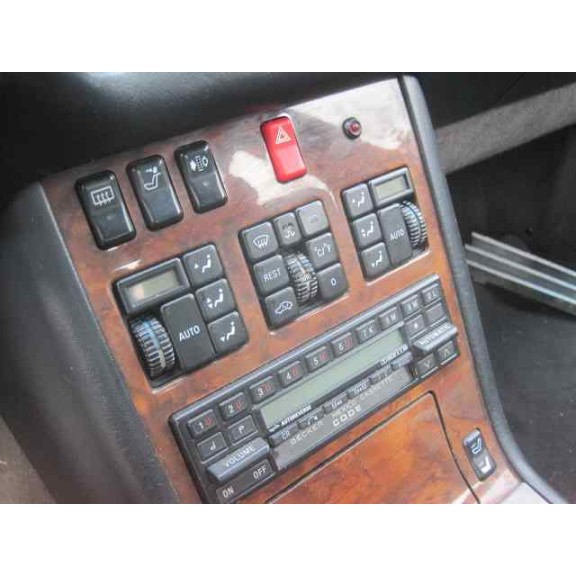 mercedes-benz clase s (w140) berlina del año 1993