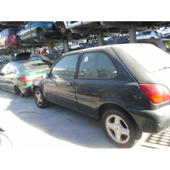 ford fiesta berlina del año 1997