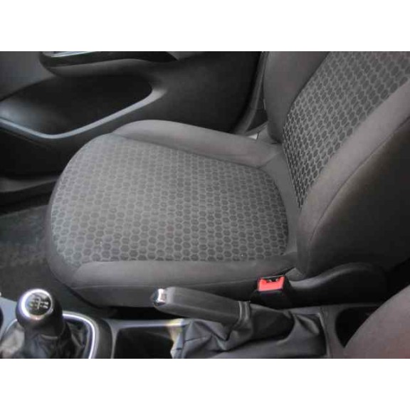 opel corsa e del año 2016