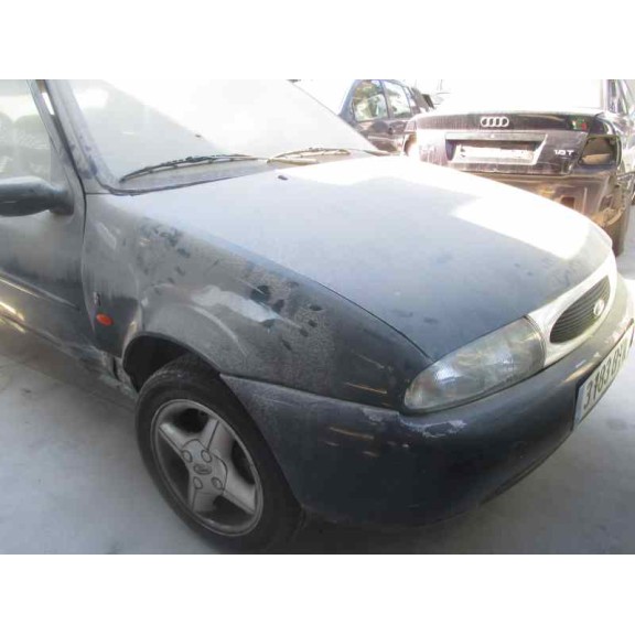 ford fiesta berlina del año 1997