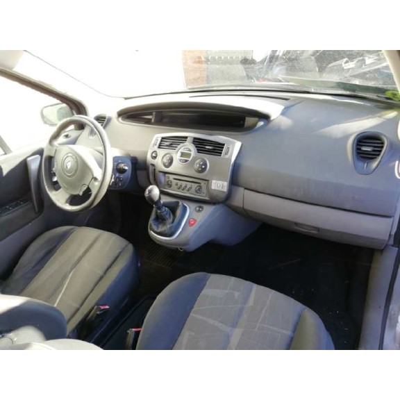 renault scenic ii del año 2006